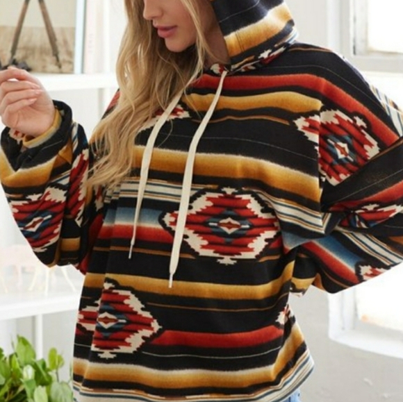 🆕Boho Aztec hoodie sweater - Picture 9 of 9